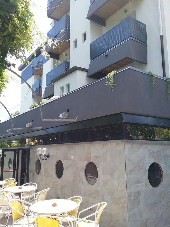 Hotel Carol Rimini Exterior foto